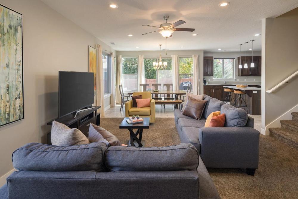 Four-Bedroom Vacation Home interior